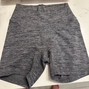 PARAGON fitwear shorts. Size medium